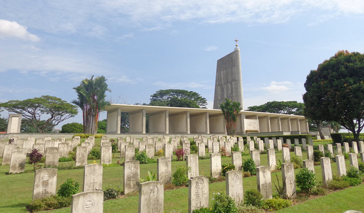 দ্বিতীয় বিশ্বযুদ্ধে জাপানি আক্রমণে নিহত সেনাদের সমাধিক্ষেত্রে দ্বিতীয় বিশ্বযুদ্ধে জাপানি আক্রমণে নিহত সেনাদের সমাধিক্ষেত্রে