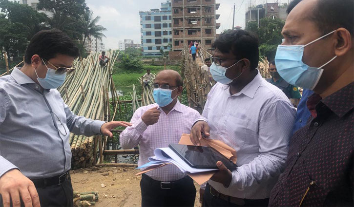 ‘কাজ হবে না, বন্ধ, বন্ধ’ ‘কাজ হবে না, বন্ধ, বন্ধ’