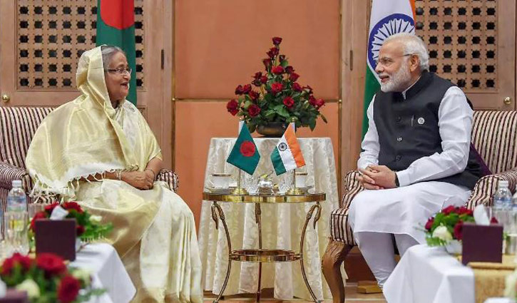 ‘শেখ হাসিনা নির্বাচনে পরাজিত হলে বাংলাদেশ রাজনৈতিক ও অর্থনৈতিক অস্থিতিশীলতার মুখে পড়বে’