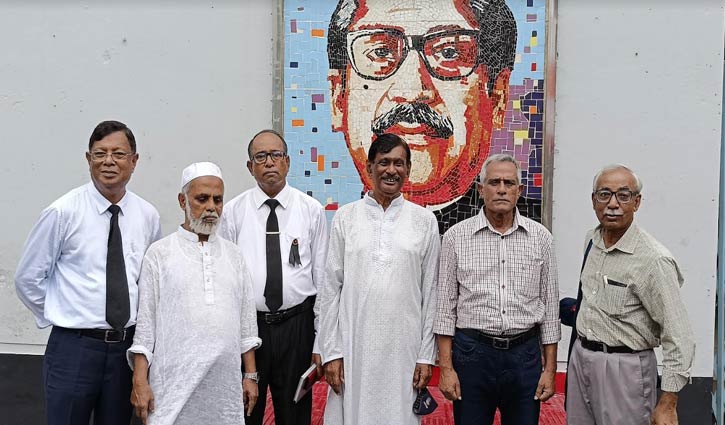 বঙ্গবন্ধু হত্যার প্রথম প্রতিবাদ কিশোরগঞ্জে 