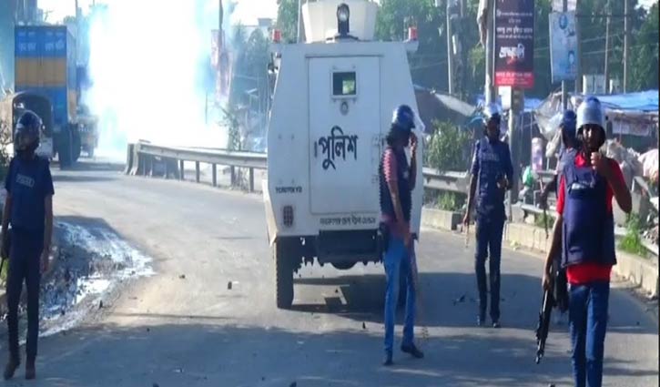 নারায়ণগঞ্জে পুলিশ-বিএনপি সংঘর্ষ, আহত ১০