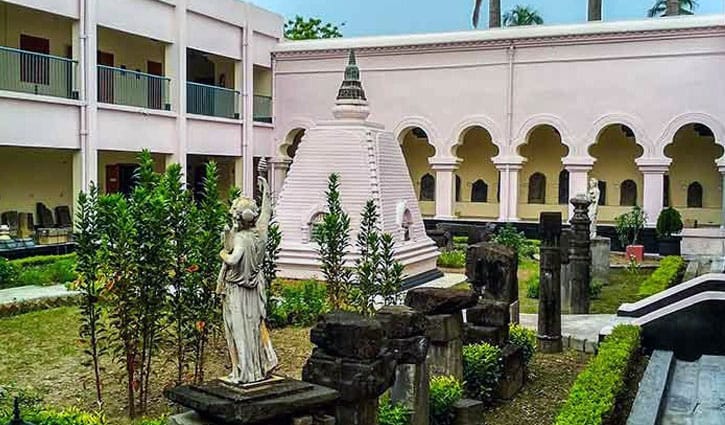 এখন থেকে শুক্রবারও খোলা থাকবে বরেন্দ্র গবেষণা জাদুঘর