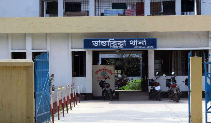 গৃহবধূকে শ্বাসরোধে হত্যার অভিযোগ, স্বামী-শাশুড়িসহ আটক ৫