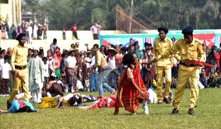 রাজশাহীতে উৎসাহ-উদ্দীপনায় বিজয় দিবস উদযাপন