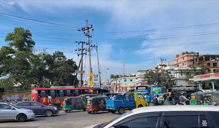 অবরোধের প্রভাব নেই চট্টগ্রামে 