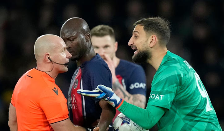 PSG keeper Donnarumma gets two-match ban for Casimir kick