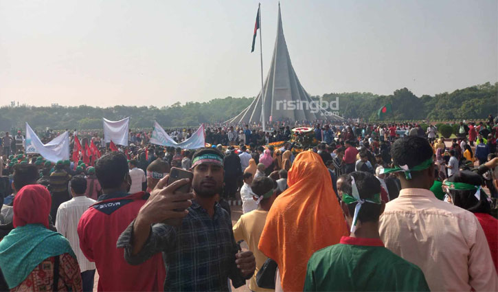 শ্রদ্ধা-ভালোবাসায় একাত্তরের বীরদের স্মরণ করছে জাতি