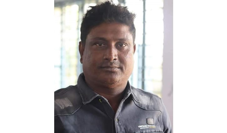 কুষ্টিয়ার দৌলতপুরে ইউপি সদস্যকে কুপিয়ে হত্যা