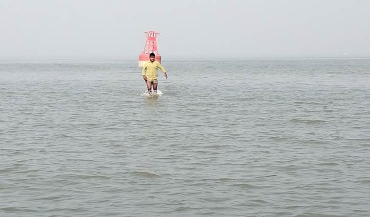 ভোলা-লক্ষ্মীপুর নৌরুটে ডুবোচর, নৌযান চলাচলে ব্যাঘাত  