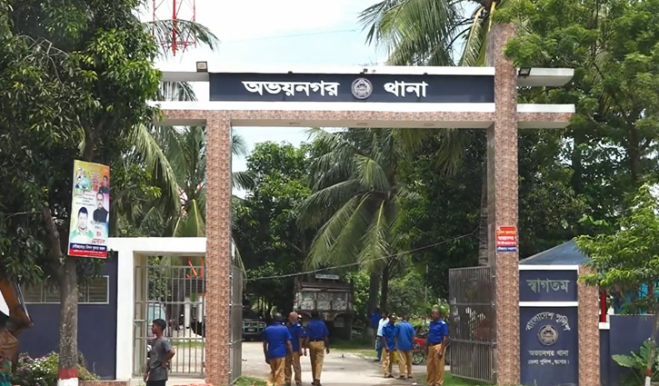 অভয়নগরে আড়ৎদারকে গুলি করে হত্যা