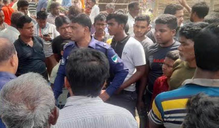 ছেলের হাতে বাবা খুন