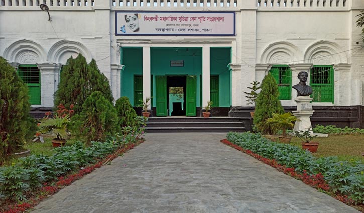 পৈত্রিক বাড়িতে ‘সুচিত্রা সেন স্মৃতি সংগ্রহশালা’ কতদূর