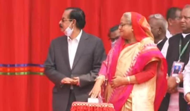 কোটালীপাড়ায় ৪৯ উন্নয়ন প্রকল্প উদ্বোধন করলেন প্রধানমন্ত্রী