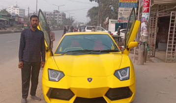 ল্যাম্বরগিনির আদলে গাড়ি বানিয়ে সাড়া ফেললেন আজিজ