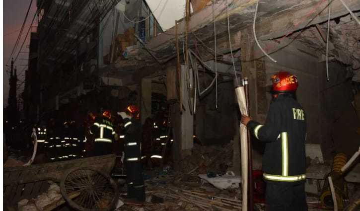 সিদ্দিকবাজারে বিস্ফোরণ: নিহত বেড়ে ১৮