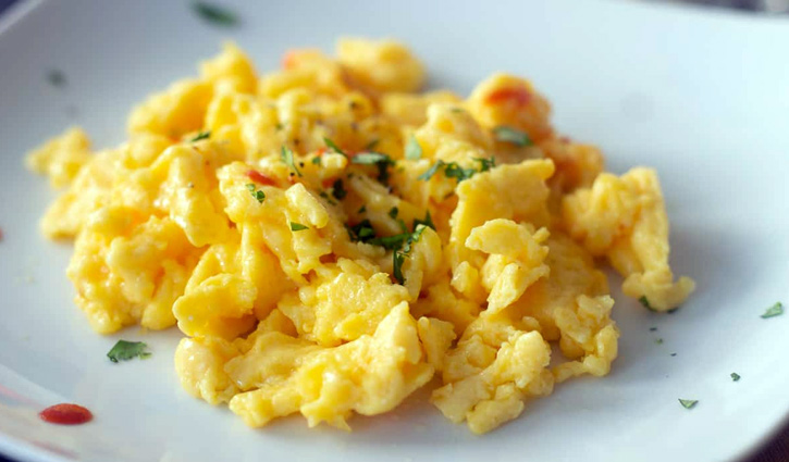 ডিম যেভাবে খেলে সম্পূর্ণ পুষ্টিগুণ পাবেন