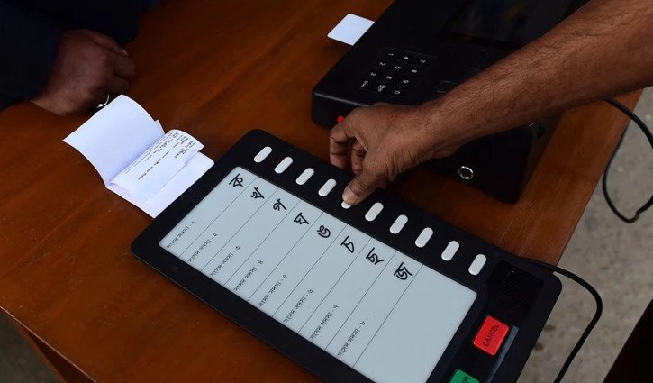 EC finds 40,000 stored EVMs defective