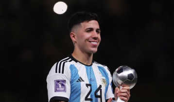 Chelsea agree £107m deal for Argentina midfielder