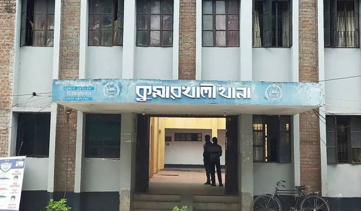 মহানবী (সা.)-কে নিয়ে কটূক্তির অভিযোগে প্রধান শিক্ষক গ্রেপ্তার