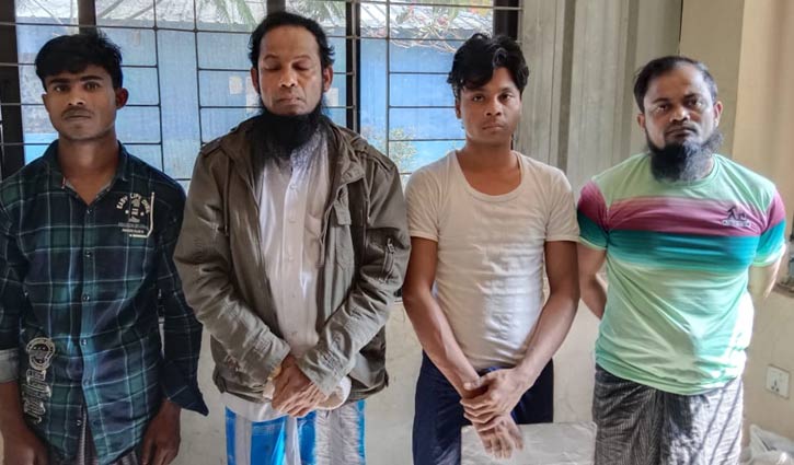 রোহিঙ্গা ক্যাম্প থেকে আরসার গ্রুপ কমান্ডারসহ গ্রেপ্তার ৫ রোহিঙ্গা ক্যাম্প থেকে আরসার গ্রুপ কমান্ডারসহ গ্রেপ্তার ৫