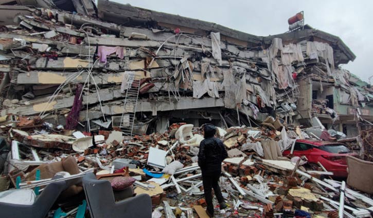 ভূমিকম্পে মৃত্যু ৪৫ হাজার ছাড়ালো