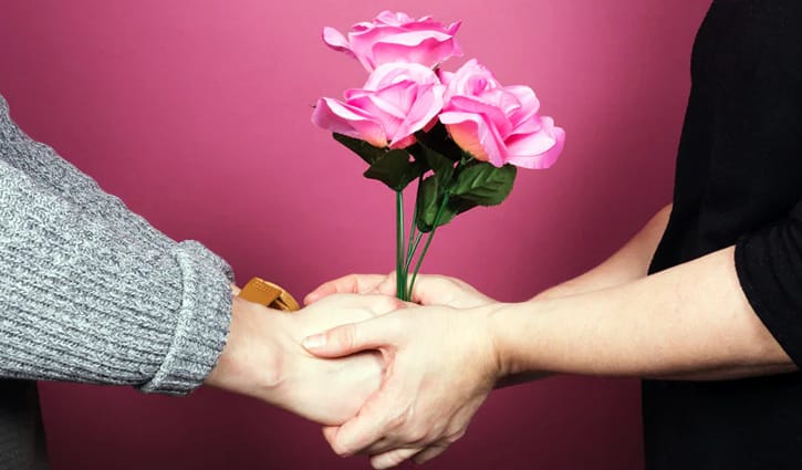 ৭ থেকে ১৪ ফেব্রুয়ারি: কবে কোন ‘ডে’ জানা আছে তো?