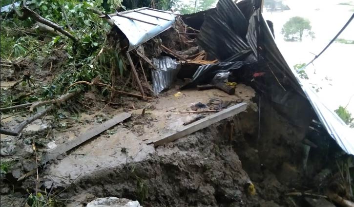 বান্দরবানে পাহাড় ধস, আহত ৬