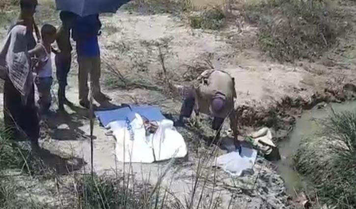 পলিথিনে মোড়ানো ২ নবজাতকের লাশ উদ্ধার