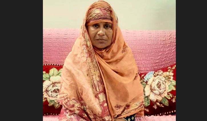 অদম্য ইচ্ছায় ৪৬ বছর বয়সে এসএসসি পাস করলেন রহিমা