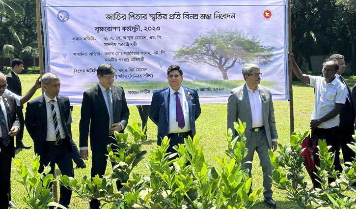 বঙ্গবন্ধুর খুনিদের আশ্রয় দেওয়া লজ্জার: পররাষ্ট্রমন্ত্রী