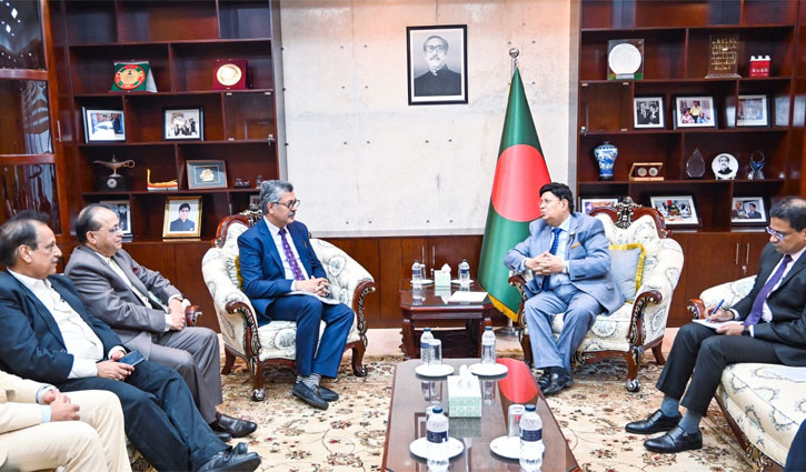 বাংলাদেশ-ভারতের মধ্যে বাণিজ্য-বিনিয়োগ বাড়ানোর আহ্বান মোমেনের