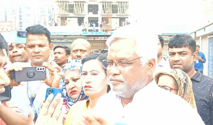 বিএনপি নেতা আমান উল্লাহকে তুলে নিয়ে গেছে পুলিশ