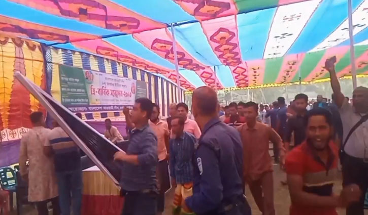 শেরপুরে আওয়ামী লীগের সম্মেলনে হামলা, আহত ১০