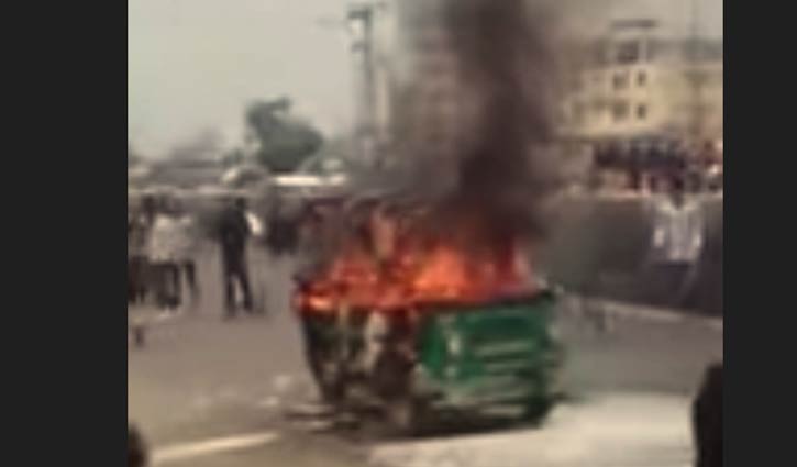 অটোরিকশার সিলিন্ডার বিস্ফোরণ, দগ্ধ একই পরিবারের ৫