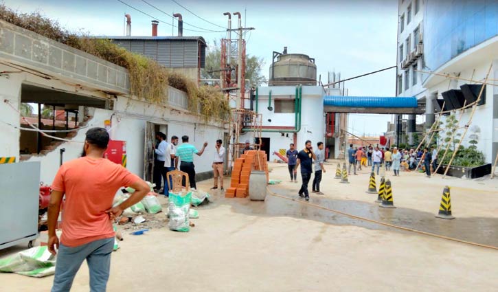 গাজীপুরে কারখানায় বিস্ফোরণে দগ্ধ ১২, আহত ১০  