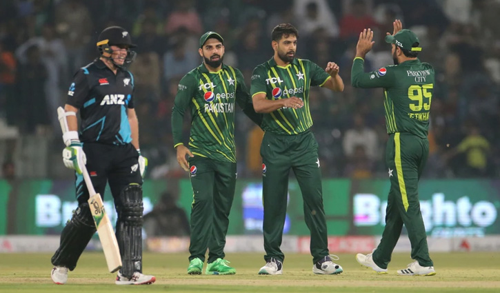 প্রথম ম্যাচে উড়ে গেল নিউ জিল্যান্ড