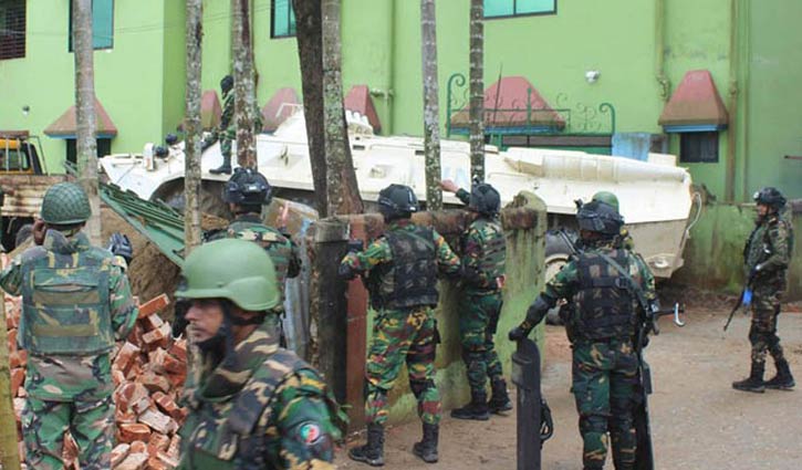 আতিয়া মহলে জঙ্গিবিরোধী অভিযান মামলার রায়: ৩ আসামি খালাস  