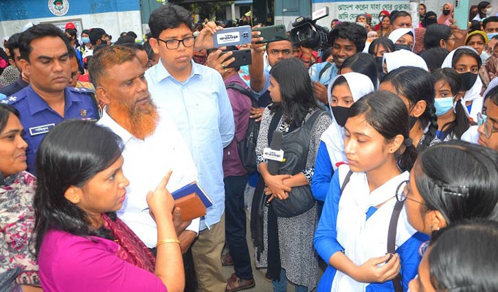 বগুড়ায় দুই শিক্ষার্থীর মাকে ‘অপদস্থ’র ঘটনায় তদন্ত কমিটি