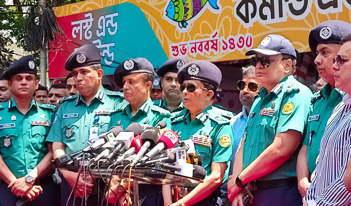 জঙ্গি নয়, দুষ্ট ছেলেরা চিরকুট রেখেছে: ডিএমপি কমিশনার