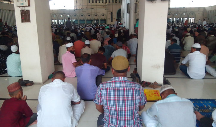 ঢাকায় কোথায় কখন ঈদের জামাত