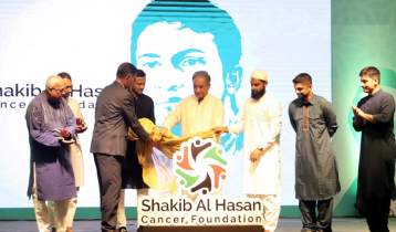 Shakib opens “Cancer Foundation