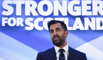 Yousaf sworn in as first Muslim PM of Scotland