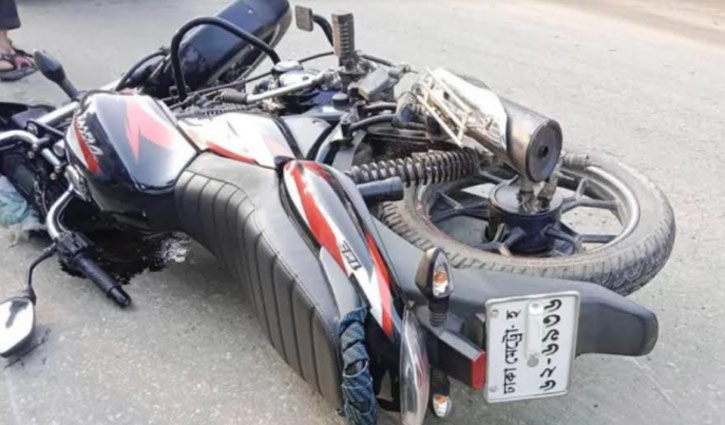 গাজীপুরে ট্রাকের ধাক্কায় প্রাণ গেলো মোটরসাইকেল আরোহীর 