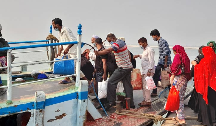১৪ ঘণ্টা পর দৌলতদিয়া-পাটুরিয়া নৌরুটে লঞ্চ চলাচল শুরু ১৪ ঘণ্টা পর দৌলতদিয়া-পাটুরিয়া নৌরুটে লঞ্চ চলাচল শুরু