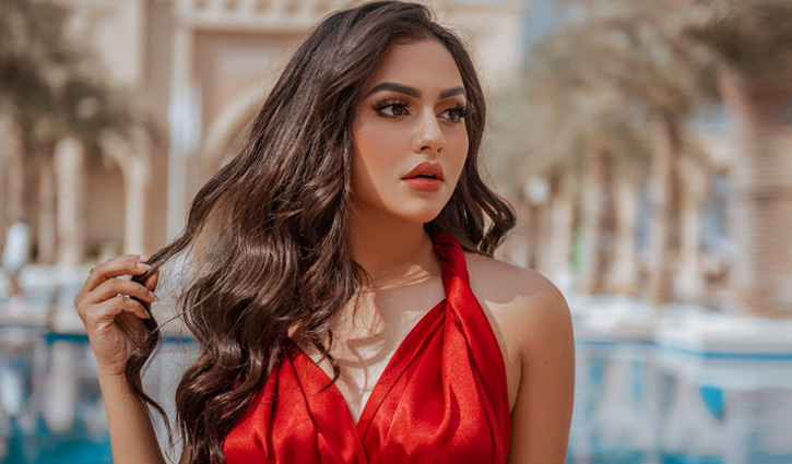 ‘এসব মেনেই বিনোদনে কাজ করছি’