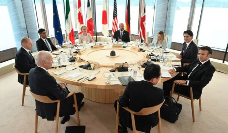 পুতিনের বিরুদ্ধে সব ধরনের নিষেধাজ্ঞা আরোপে সম্মত জি-৭