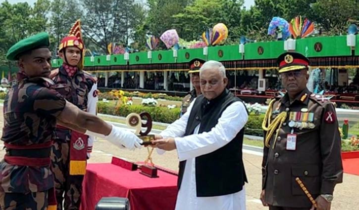 বিজিবি জল, স্থল ও আকাশপথে দায়িত্ব পালনে সক্ষম: স্বরাষ্ট্রমন্ত্রী 