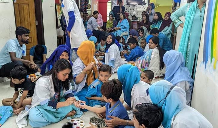 অটিজম শিশুদের মেধাসম্পন্নভাবে গড়ে তুলছে ‘তারা স্পেশাল স্কুল’