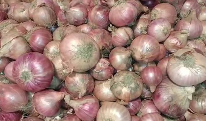 পেঁয়াজের দাম বেড়েছে কেজিতে ১৫ টাকা