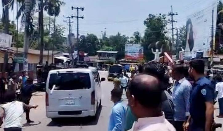খাগড়াছড়িতে বিএনপির ভাইস চেয়ারম্যানের গাড়িতে হামলা, আহত ৫ খাগড়াছড়িতে বিএনপির ভাইস চেয়ারম্যানের গাড়িতে হামলা, আহত ৫